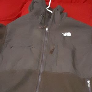 THE NORTH FACE FALL/ WINTER JACKET